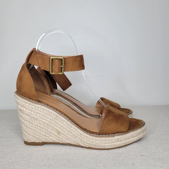 BANANA REPUBLIC Faux Suede Espadrille Wedge Open Toe Sandals sz 7 Cognac - Picture 3 of 11